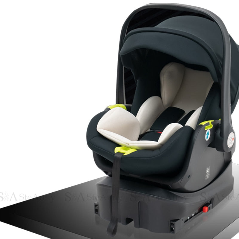 Newborn Car Seat with ISOFIX Connector Base